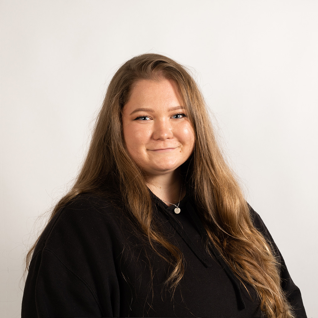 Bethany Headshot
